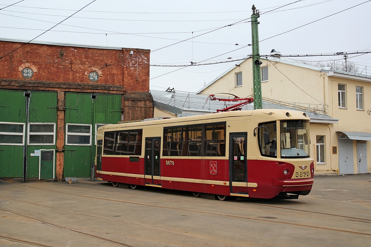Saint-Petersburg, LM-68M2 (mod. SPb GET) # 5679; Saint-Petersburg — Tramway depot # 5