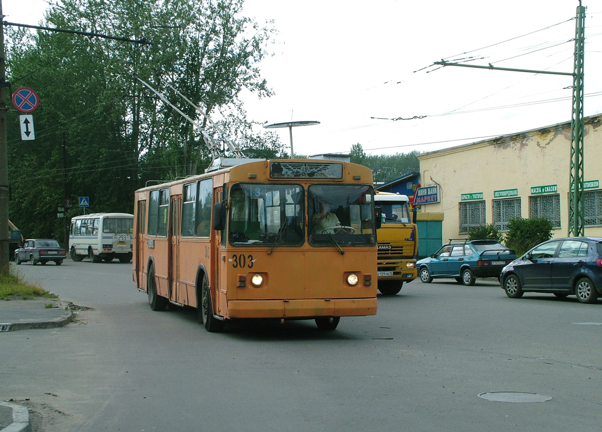 Петрозаводск, ЗиУ-682Г [Г00] № 303