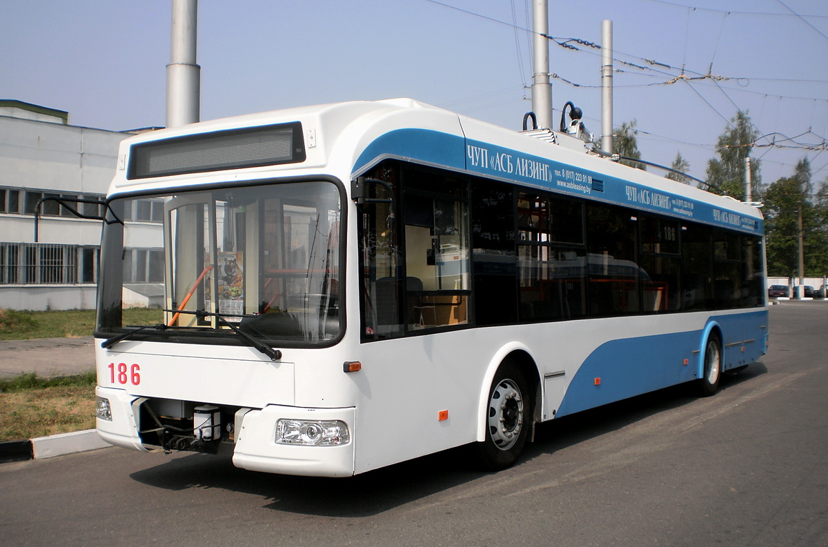 Vitsebsk, BKM 32102 № 186; Vitsebsk — New trams and trolleybuses from the factory Vitsebsk, BKM 32102 № 186; Vitsebsk — New trams and trolleybuses from the factory