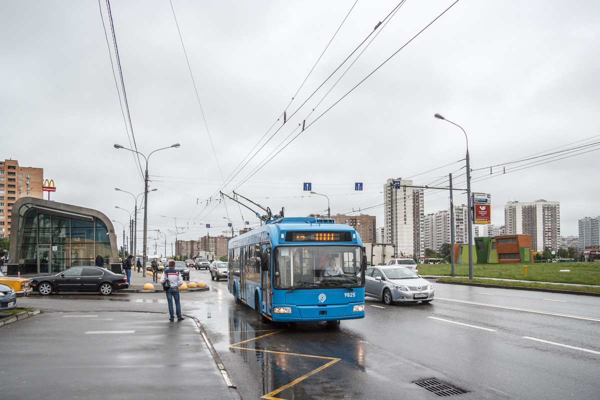 Москва, БКМ 321 № 9825