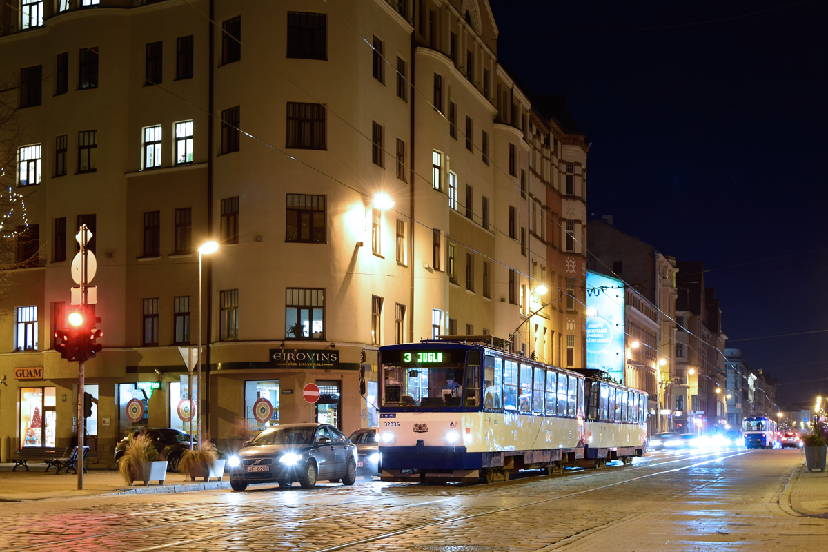 Рига, Tatra T6B5SU № 32036; Рига, Tatra T6B5SU № 32047