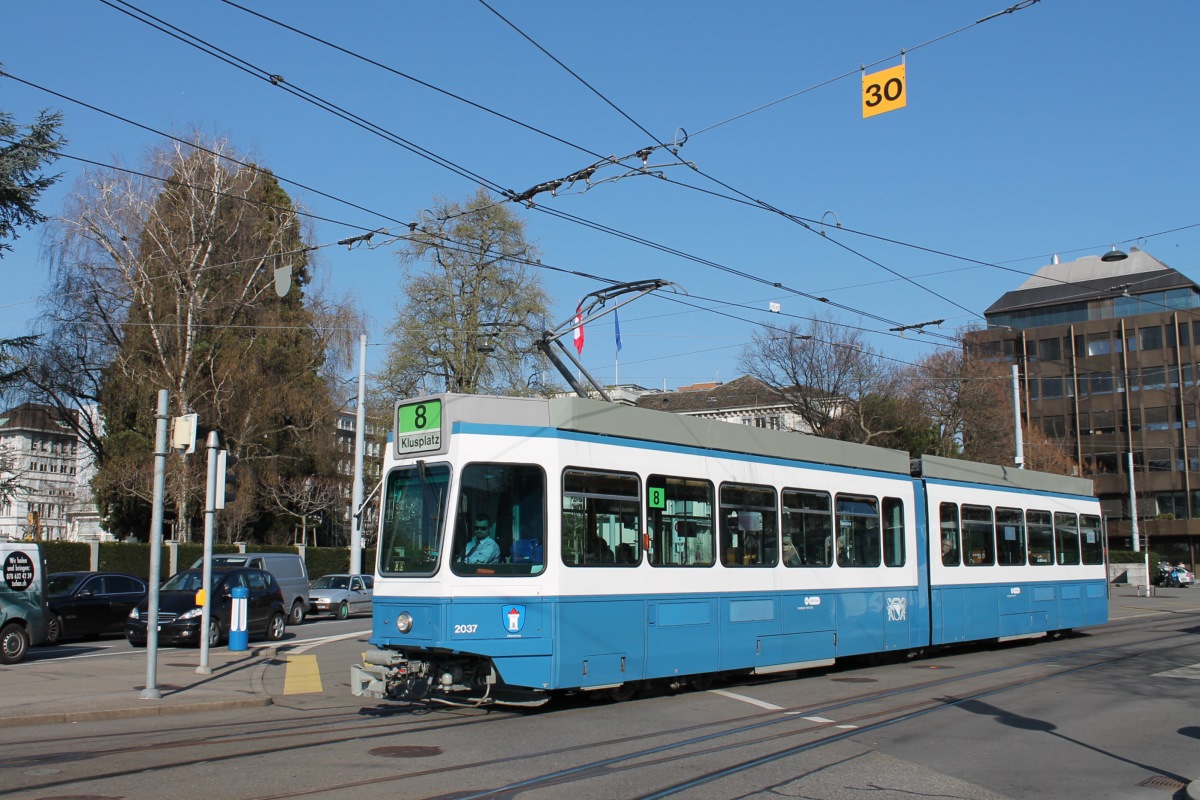 Zurich, SWS/SWP/BBC Be 4/6 "Tram 2000" Br. 2037