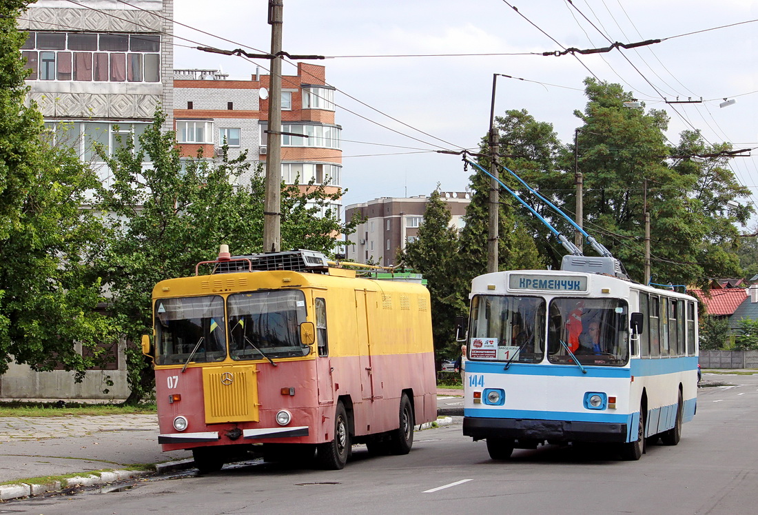 Кременчуг, КТГ-1 № 07; Кременчуг, ЗиУ-682В-012 [В0А] № 144