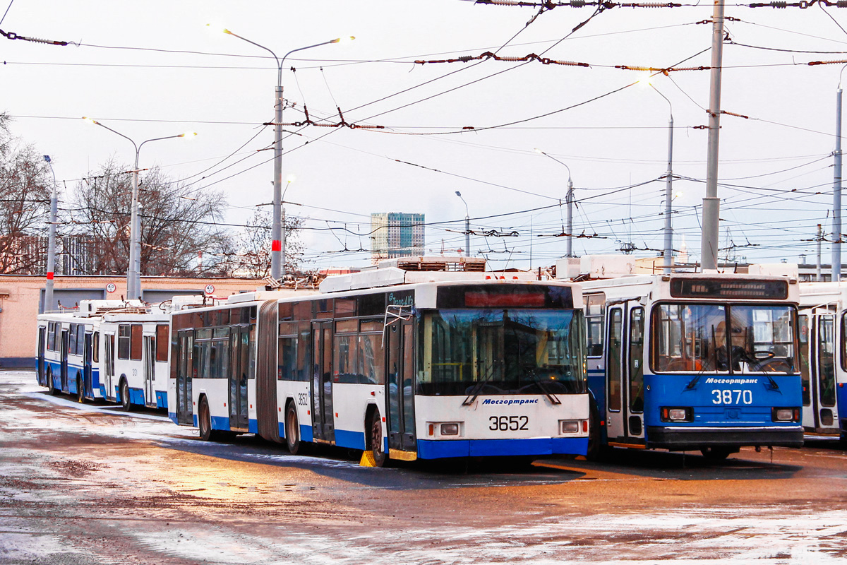 Москва, ВМЗ-62151 «Премьер» № 3652