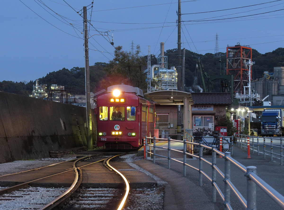 Коти, Nippon Sharyō № 592; Коти — Трамвайные линии и инфраструктура