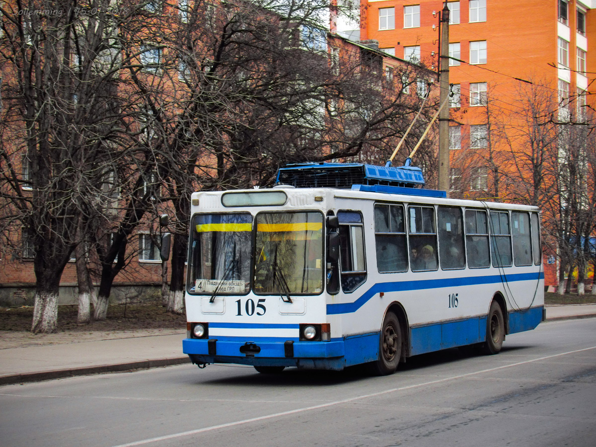 Полтава, ЮМЗ Т2 № 105