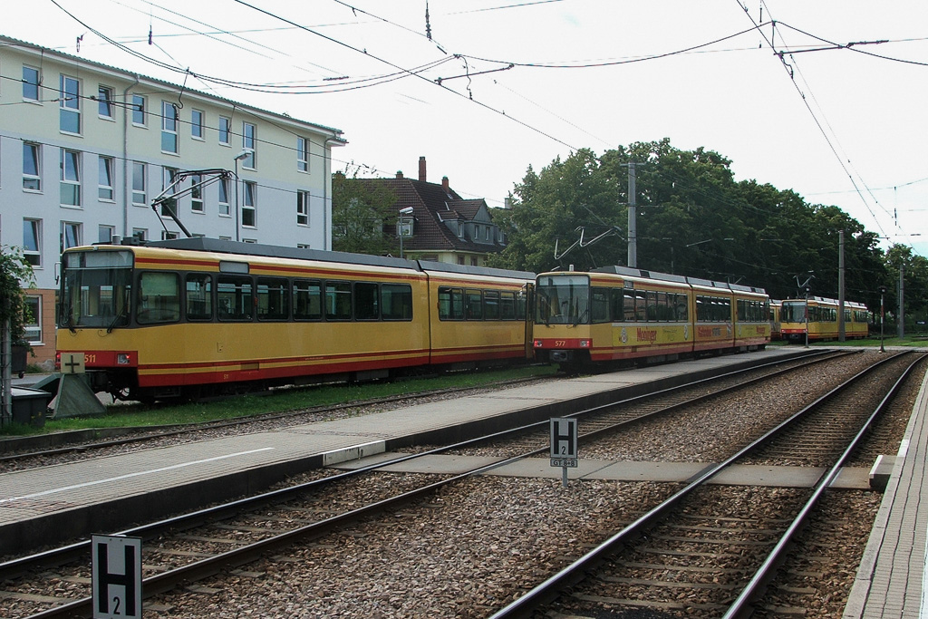 Карлсруэ, Duewag GT8-80C № 577; Карлсруэ, Waggon-Union GT6-80C № 511 Карлсруэ, Duewag GT8-80C № 577; Карлсруэ, Waggon-Union GT6-80C № 511