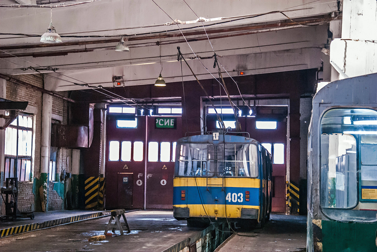 Чернигов, ЗиУ-682В-012 [В0А] № 403