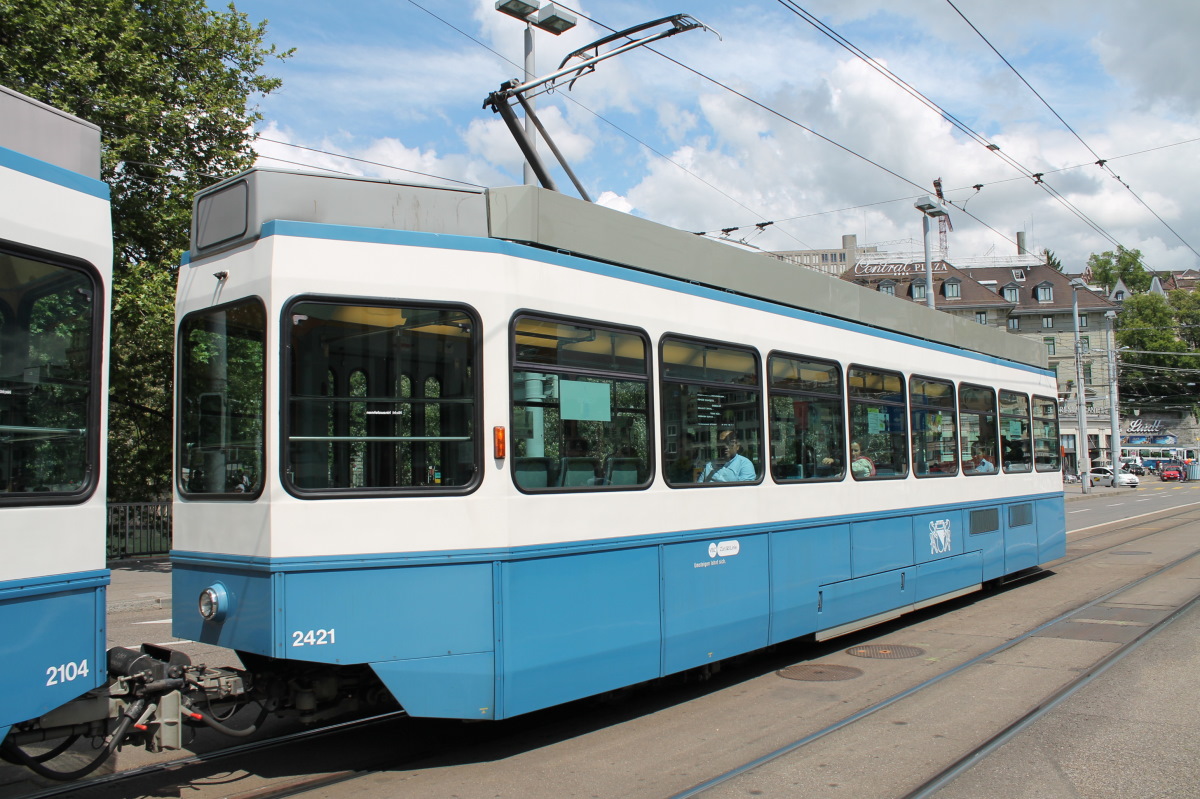 Цюрих, SWP/SIG/ABB Be 2/4 "Tram 2000 Pony" № 2421