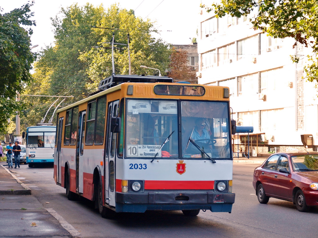 Одесса, ЮМЗ Т1Р (Т2П) № 2033