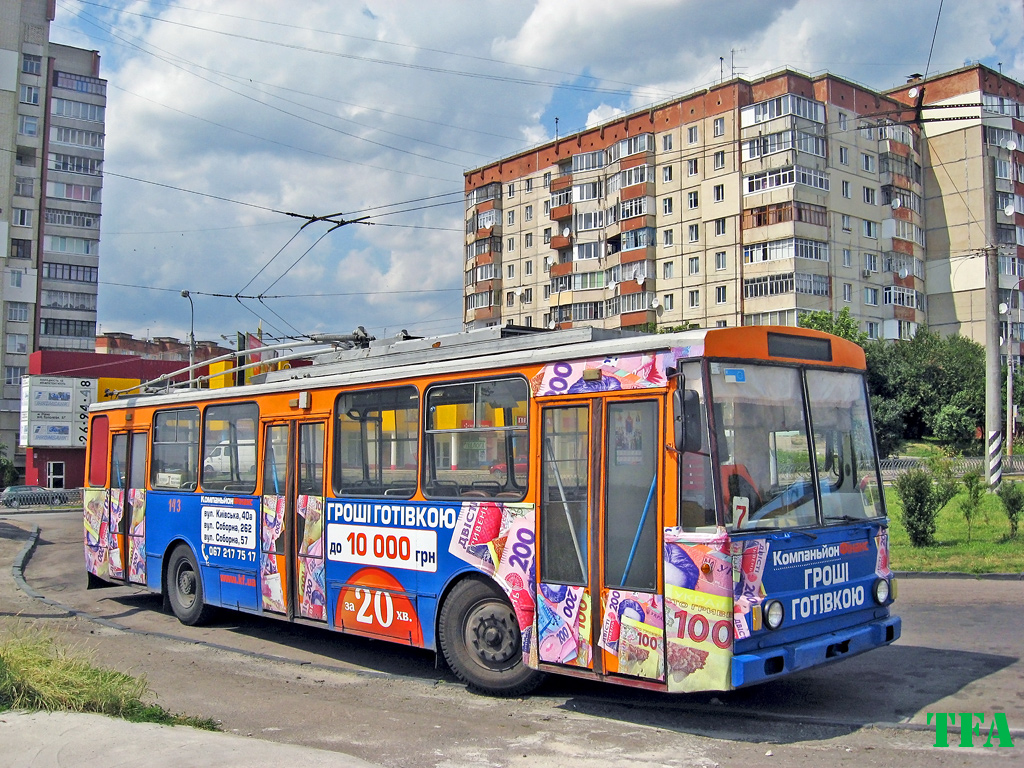 Rovno, Škoda 14Tr05 — 143