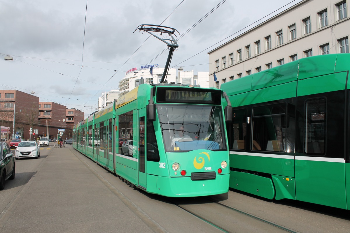 Базель, Siemens Combino № 302