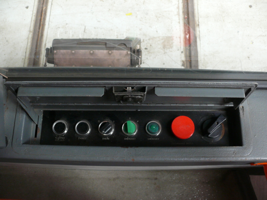 Prague, Tatra T6A5 N°. 8727