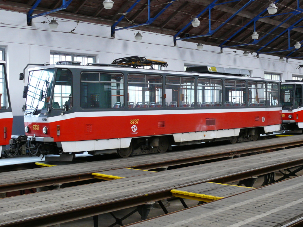 Prague, Tatra T6A5 N°. 8738