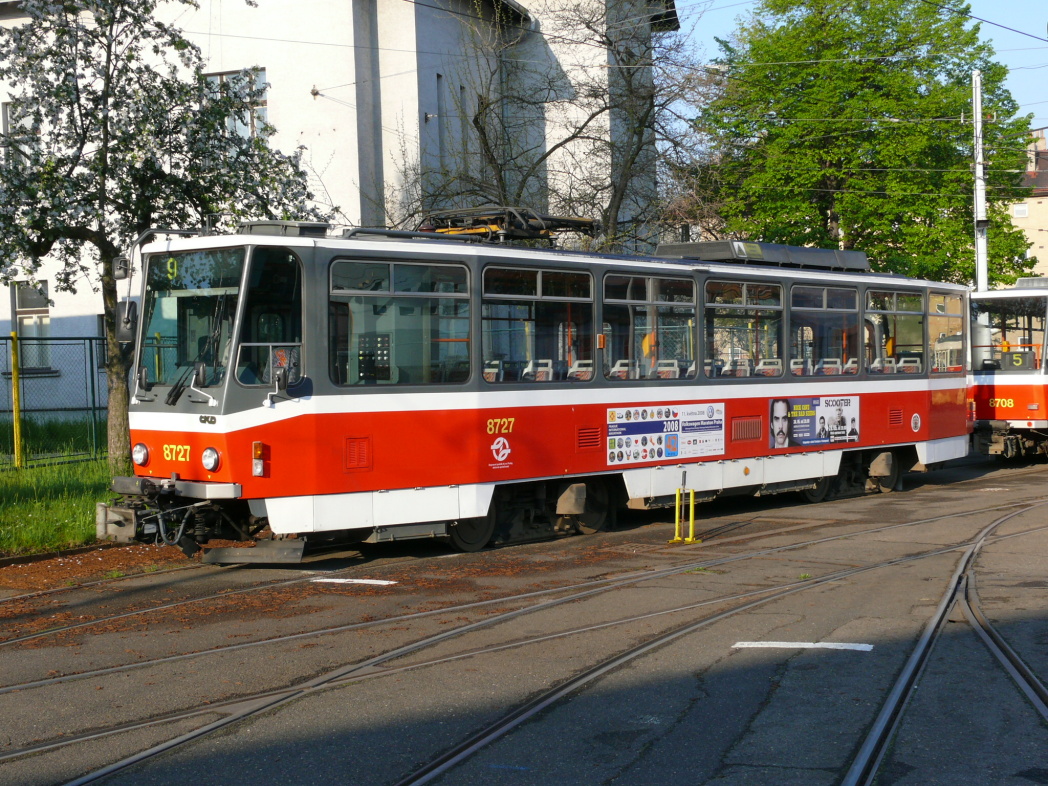 Прага, Tatra T6A5 № 8727