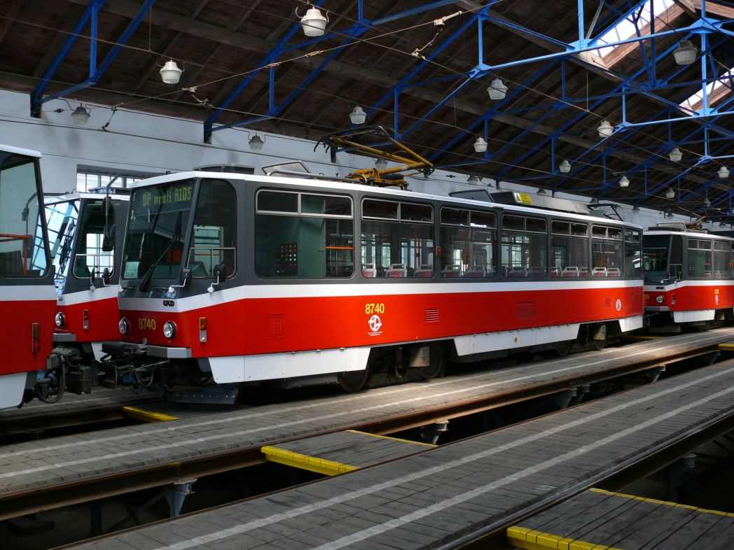 Prague, Tatra T6A5 N°. 8740