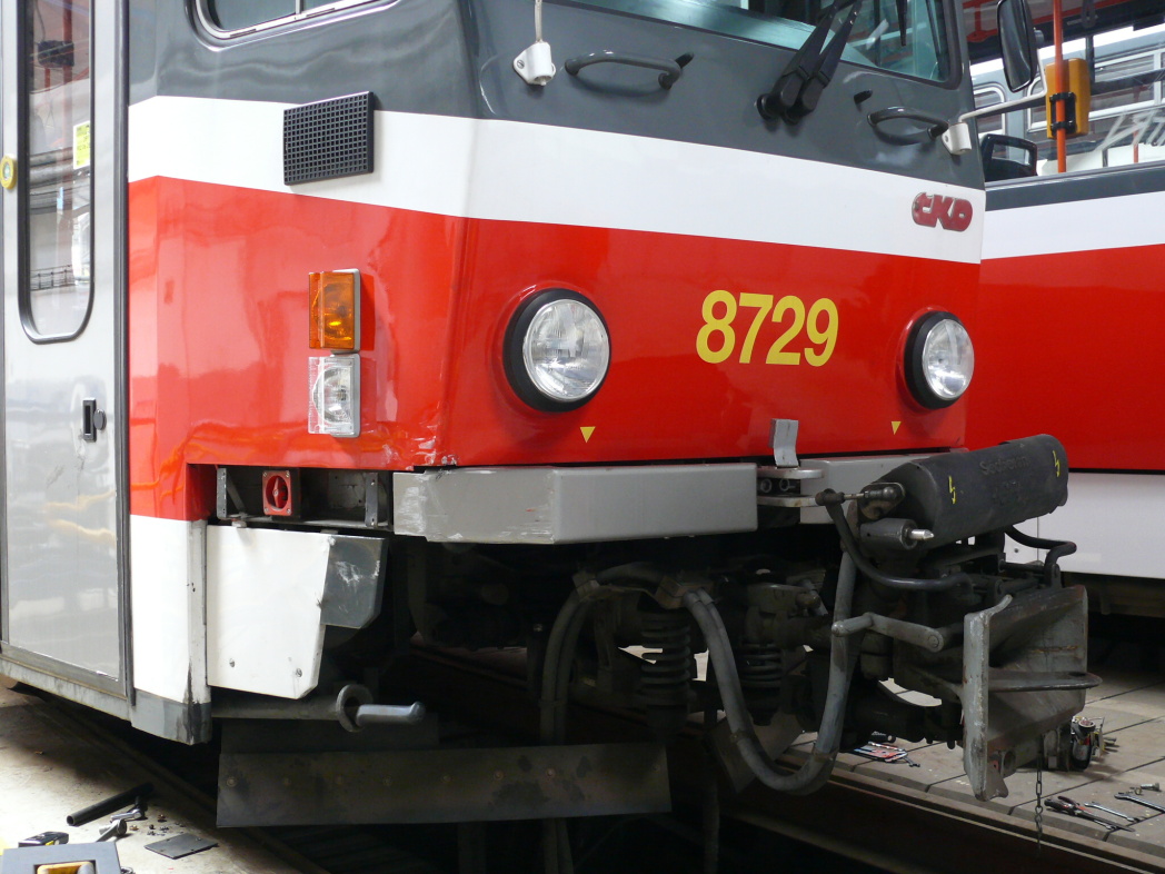 Прага, Tatra T6A5 № 8729