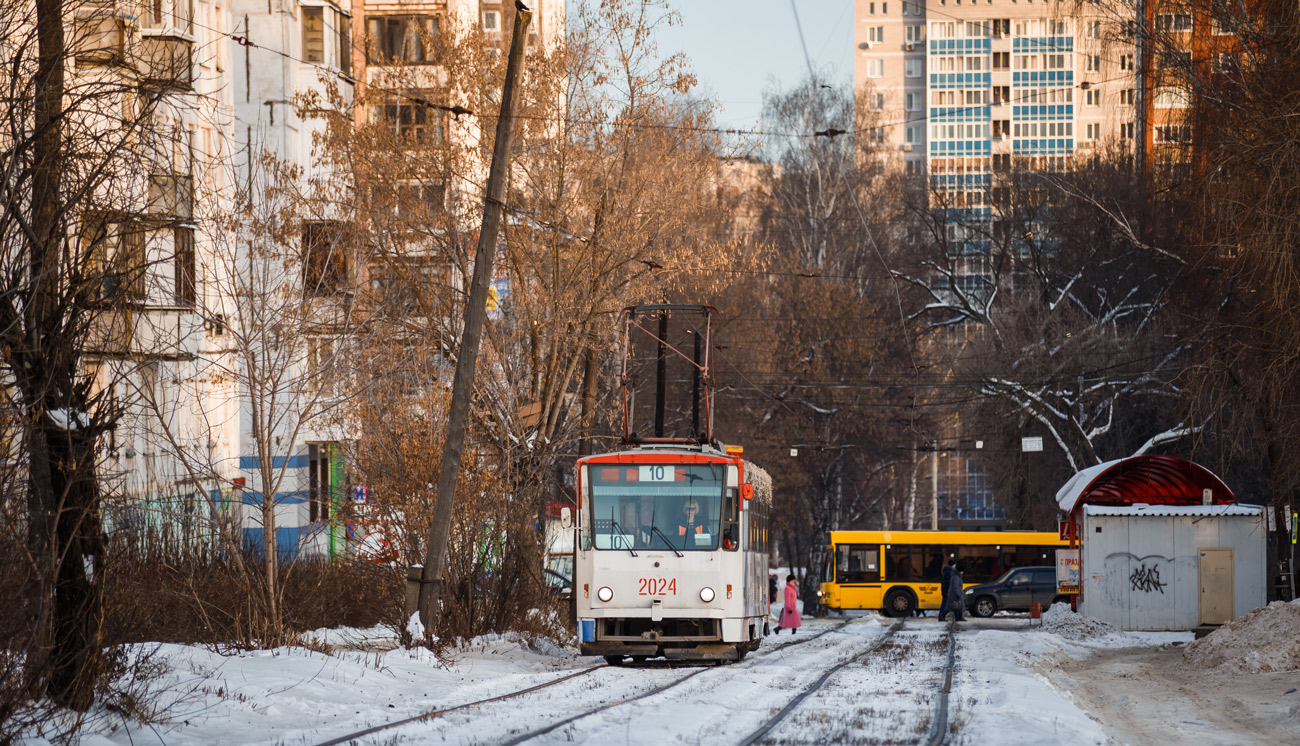 Ischewsk, Tatra T6B5SU Nr. 2024