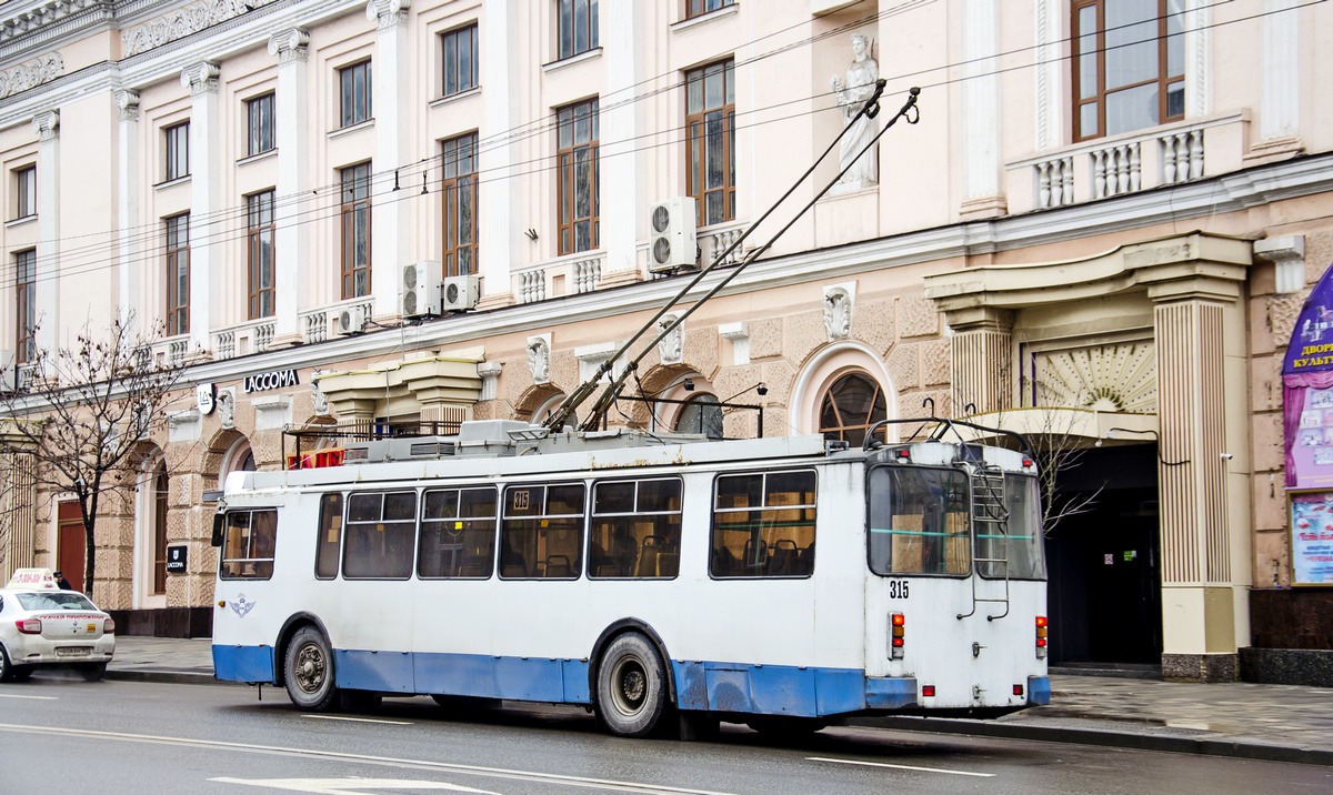 Ростов-на-Дону, ЗиУ-682Г-016.02 (с широкой 1-й дверью) № 315