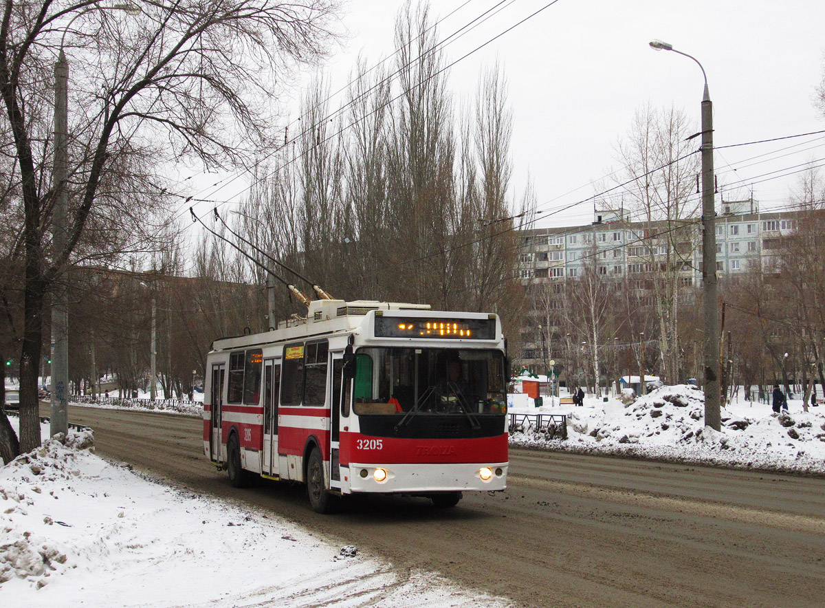 Samara, ZiU-682G-016.03 Nr. 3205