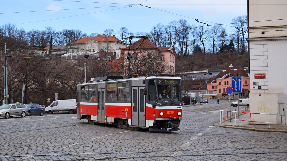 Praha, Tatra T6A5 nr. 8716