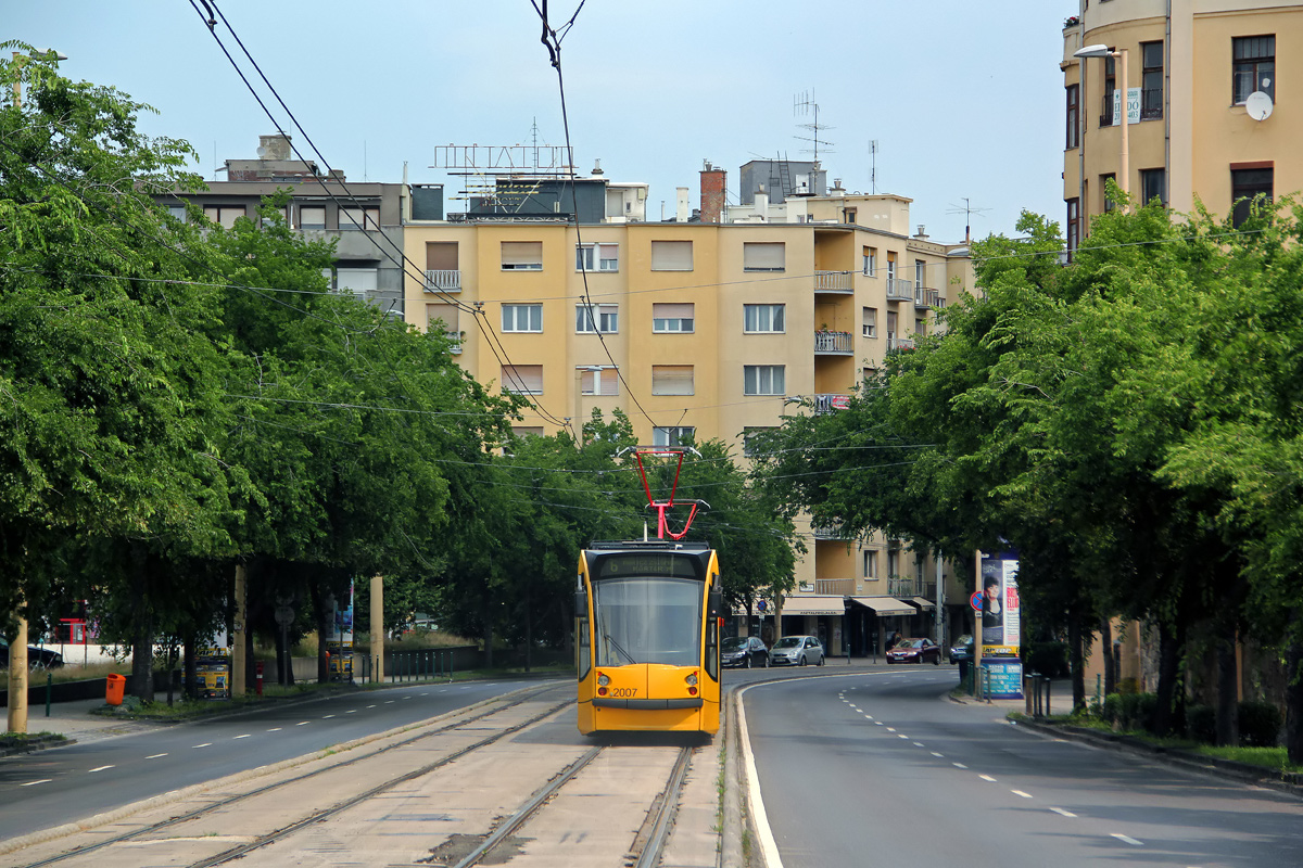 Будапешт, Siemens Combino Supra NF12B № 2007