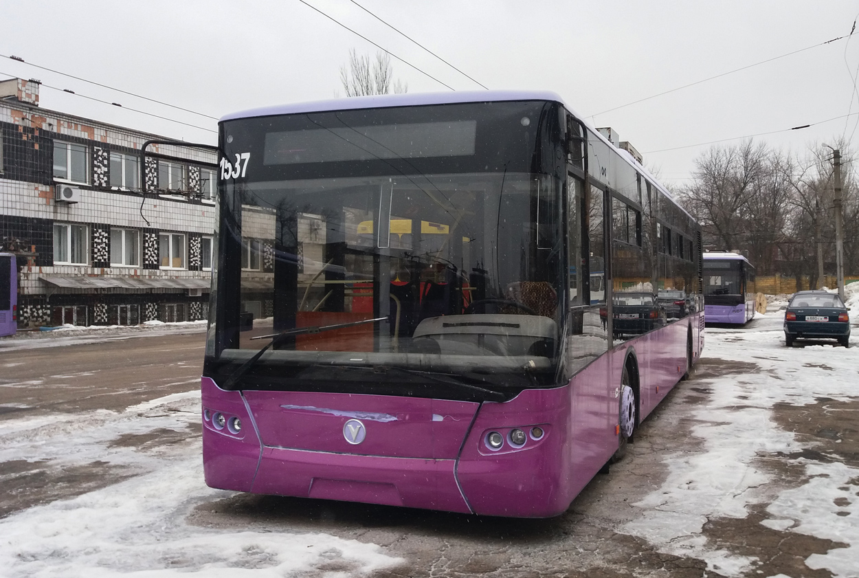 Донецк, ЛАЗ E183A1 № 1537