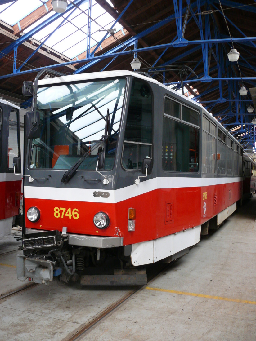 Прага, Tatra T6A5 № 8746