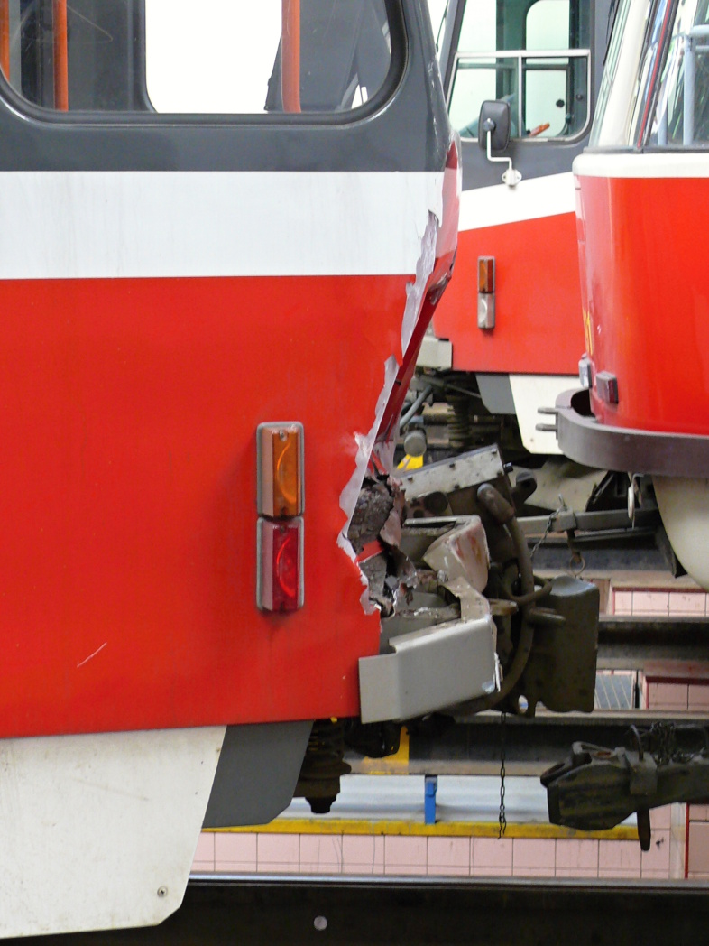 Прага, Tatra T6A5 № 8742