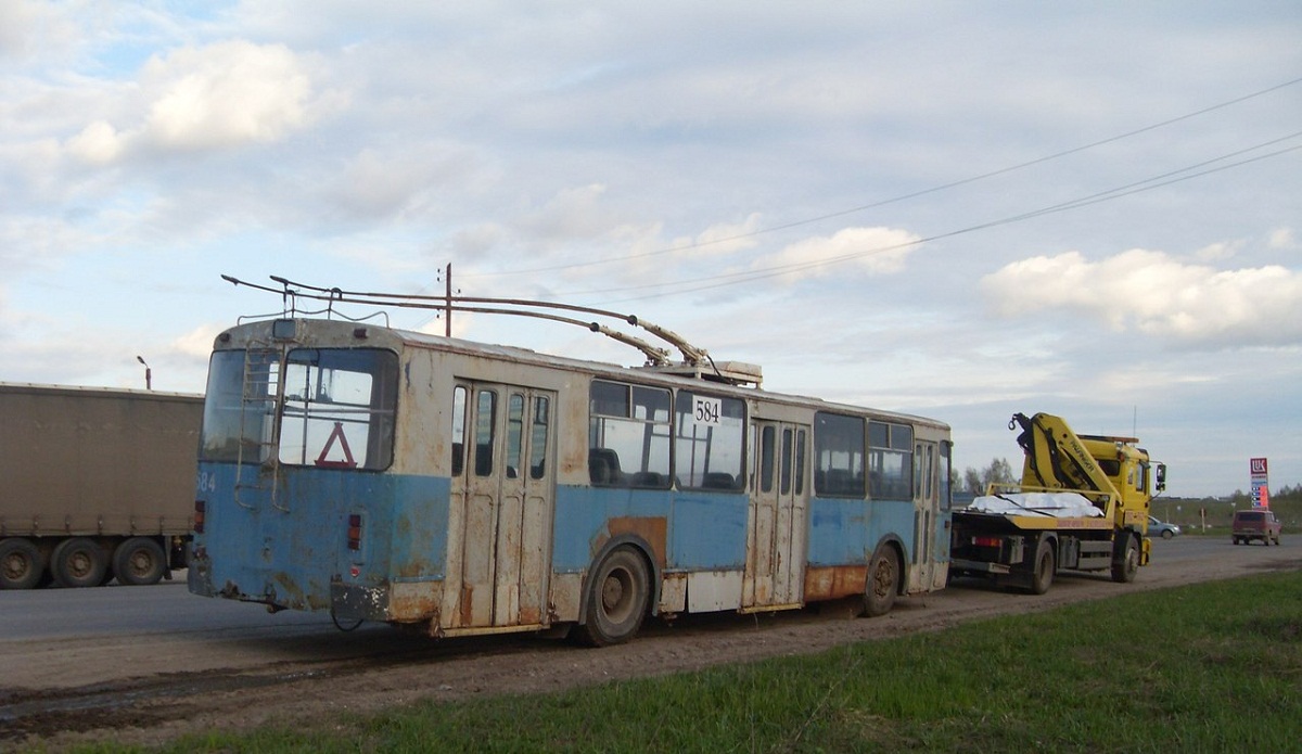 Киров, ЗиУ-682Г-012 [Г0А] № 584; Йошкар-Ола — Частная коллекция городского электротранспорта