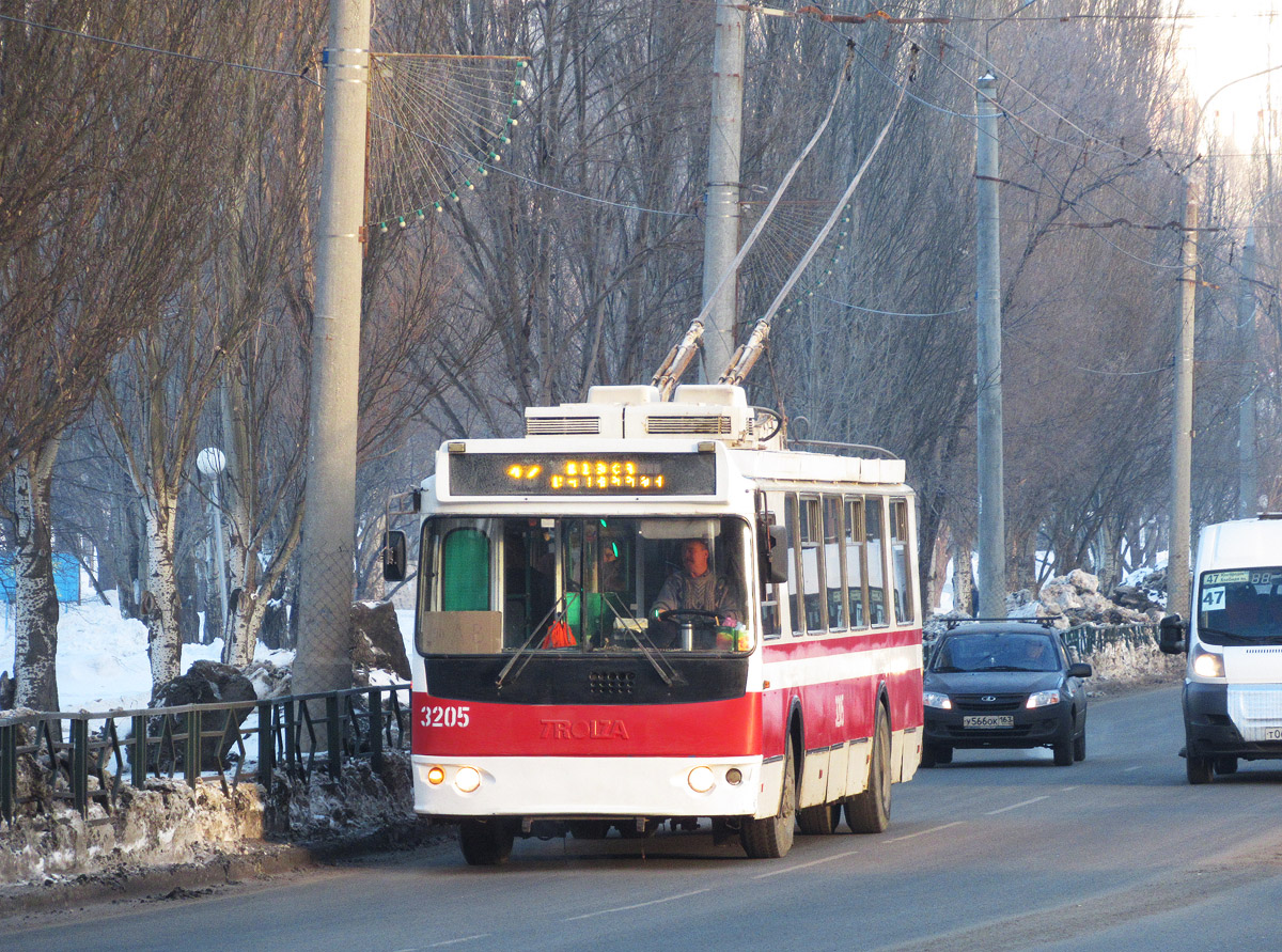 Samara, ZiU-682G-016.03 Nr. 3205