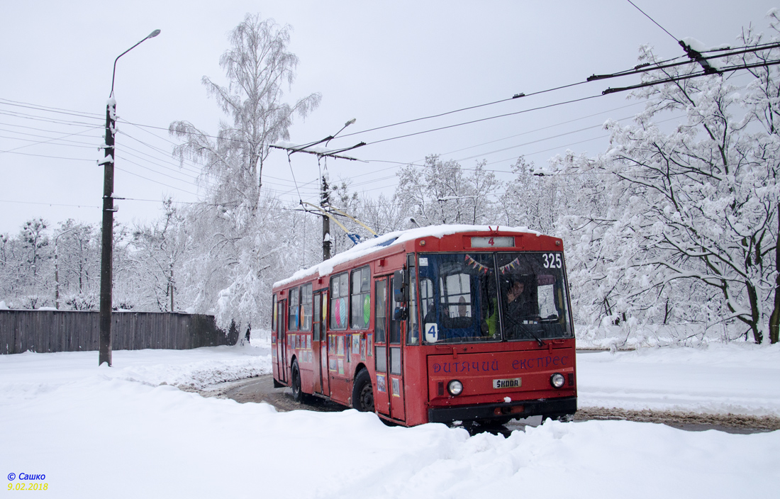 Černivci, Škoda 14Tr89/6 Br. 325; Černivci — Terminal stations Černivci, Škoda 14Tr89/6 Br. 325; Černivci — Terminal stations