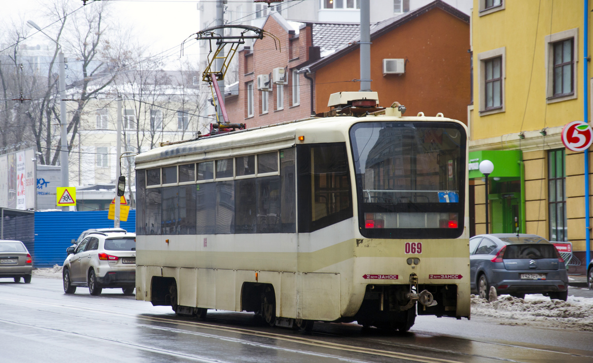 Ростов-на-Дону, 71-619КУ № 069