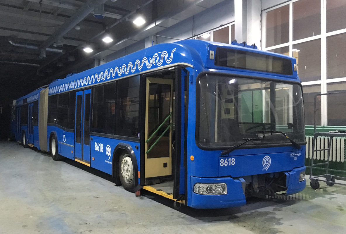 Москва, СВАРЗ-6237 № 8618