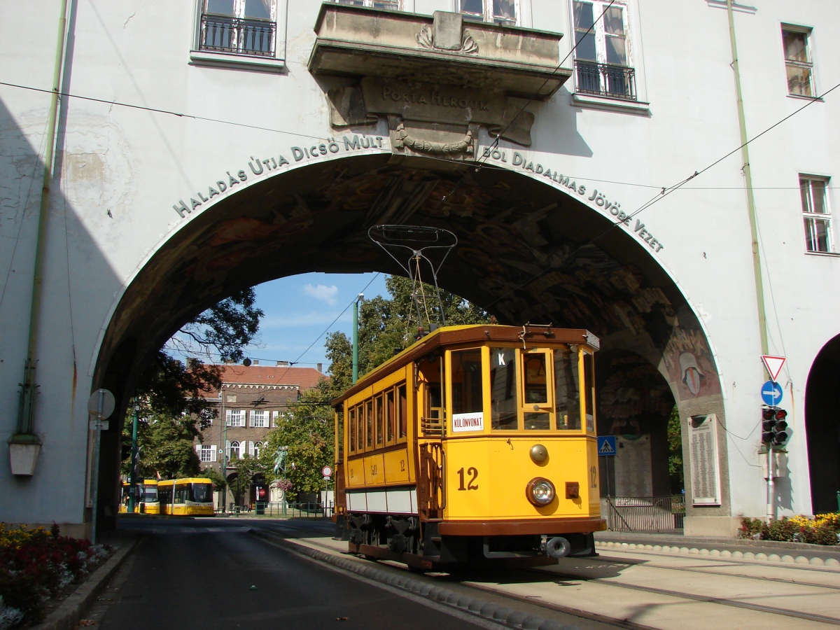 Сегед, Двухосный моторный MWG № 12