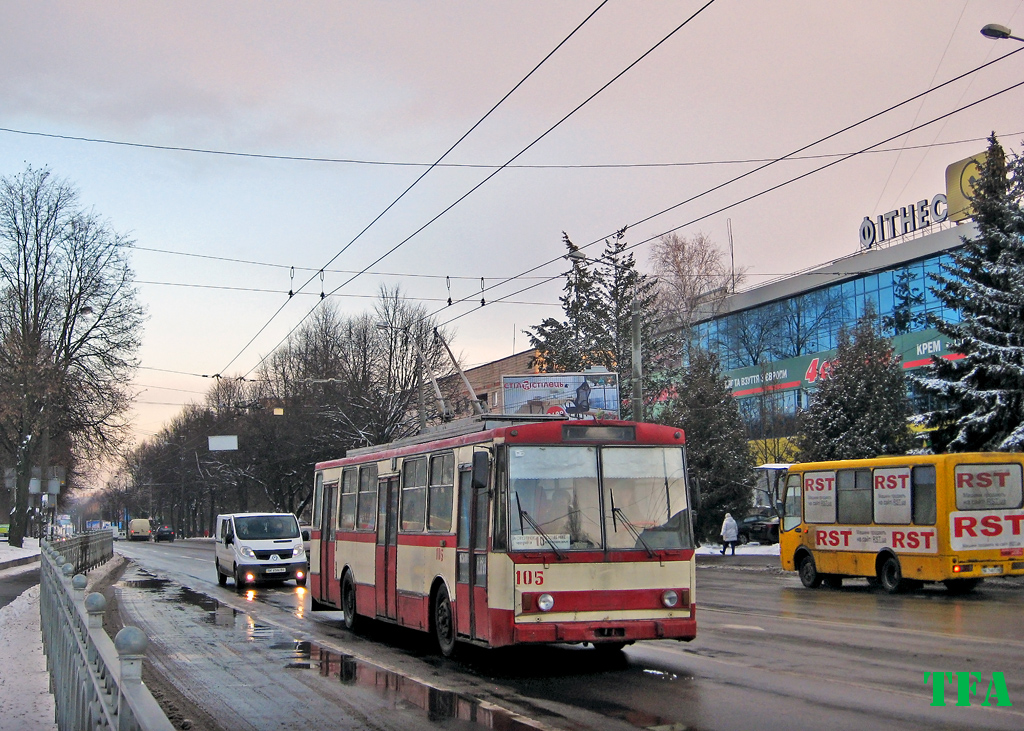 Ровно, Škoda 14Tr89/6 № 105