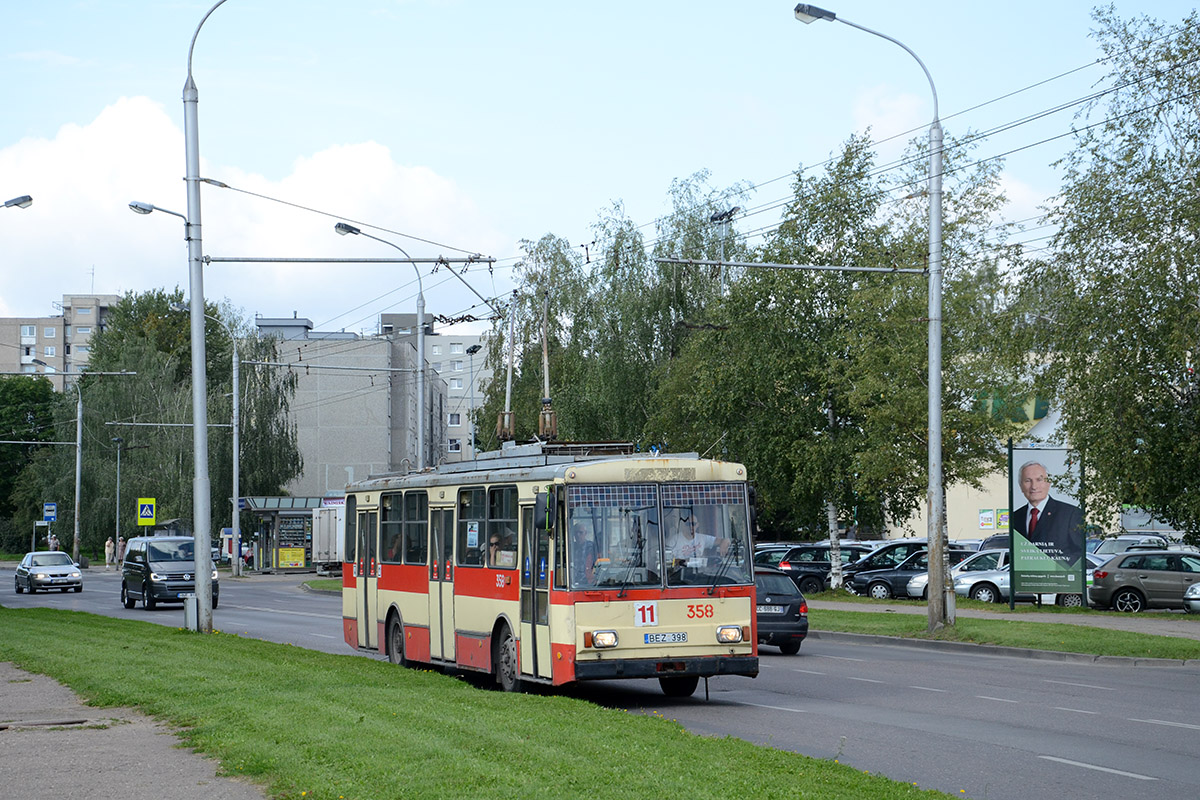 Каунас, Škoda 14Tr02 № 358