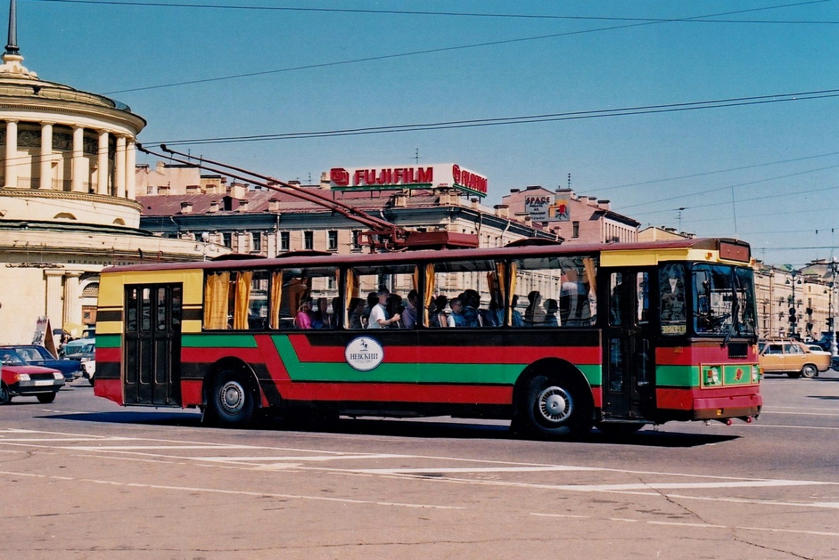 Petrohrad, ZiU-682G [G00] č. 3802