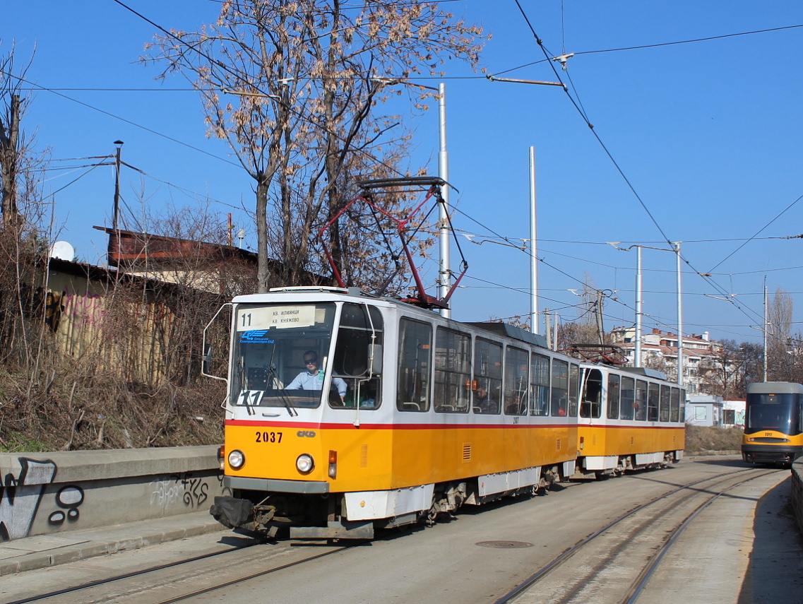 София, Tatra T6A2B № 2037