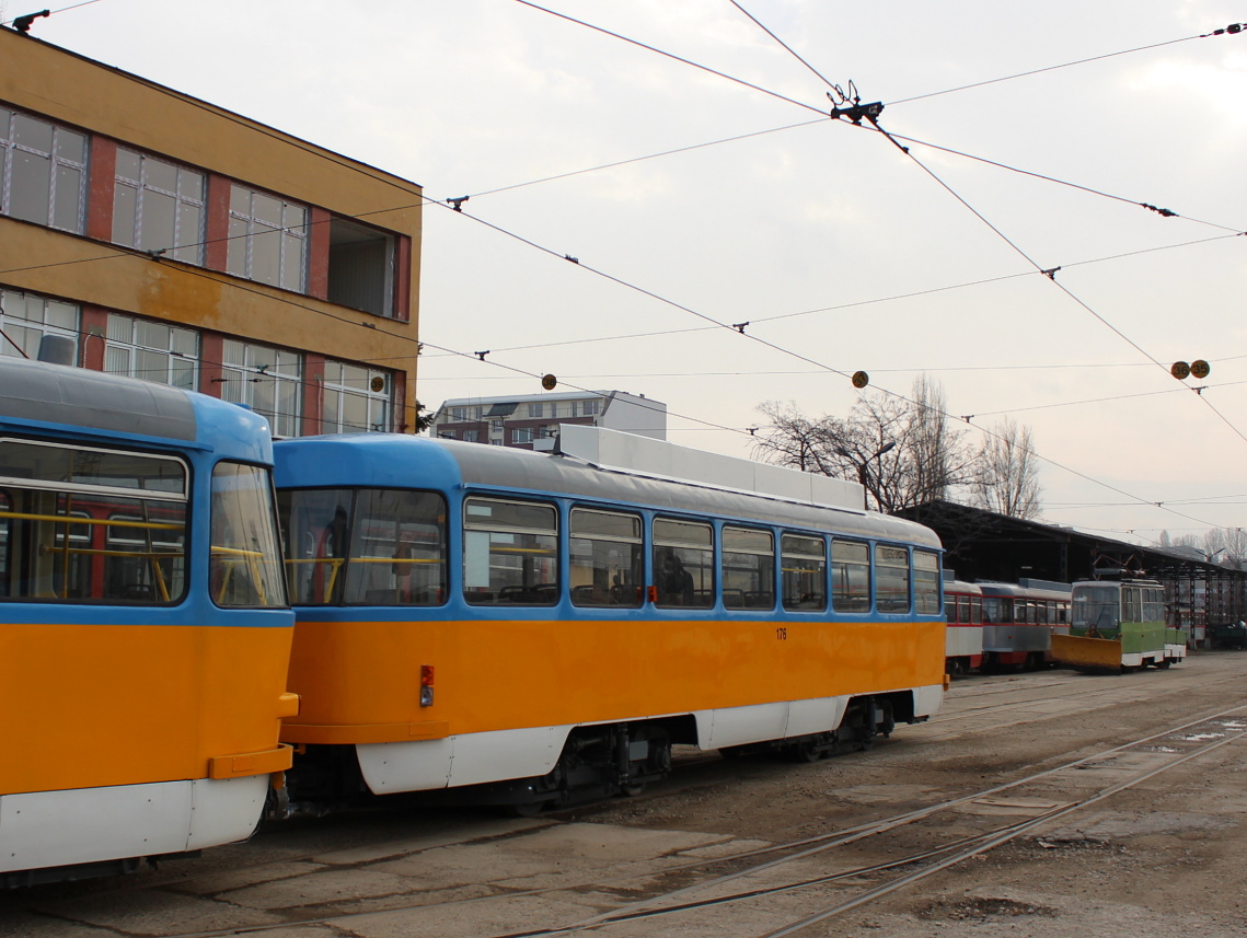 София, Tatra B4DC № 176