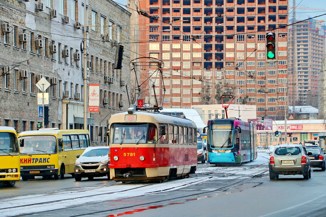 Киев, Tatra T3SUCS № 5781