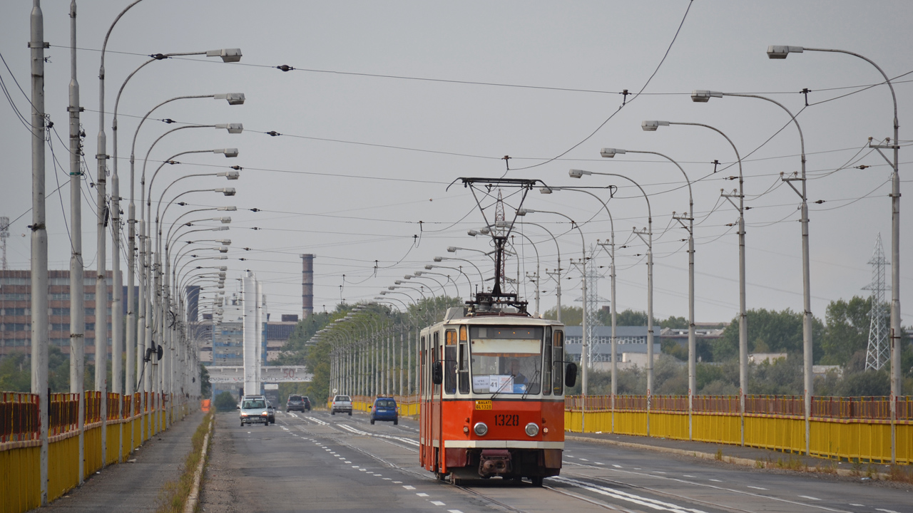 Галац, Tatra KT4D № 1328