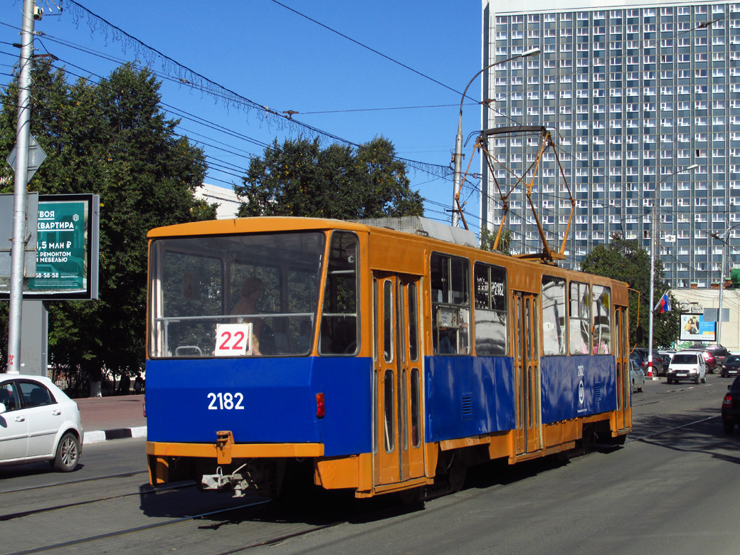 Oulianovsk, Tatra T6B5SU N°. 2182