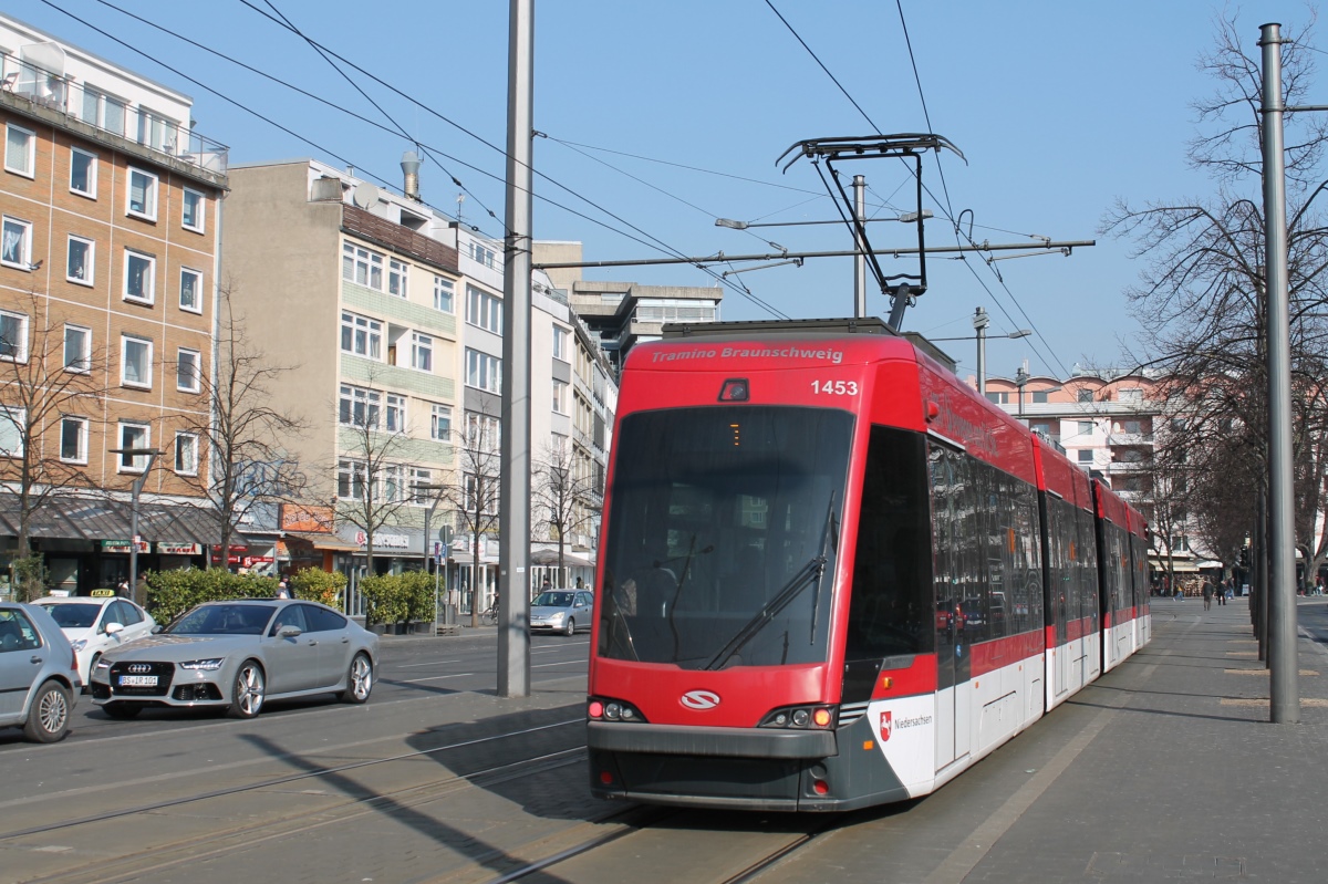 Брауншвейг, Solaris Tramino S110b № 1453