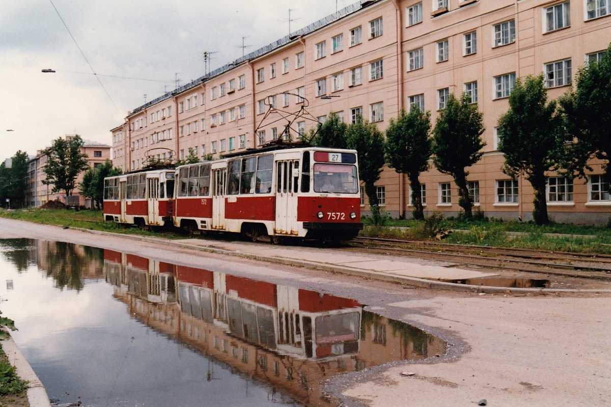 Санкт-Петербург, ЛМ-68М № 7572