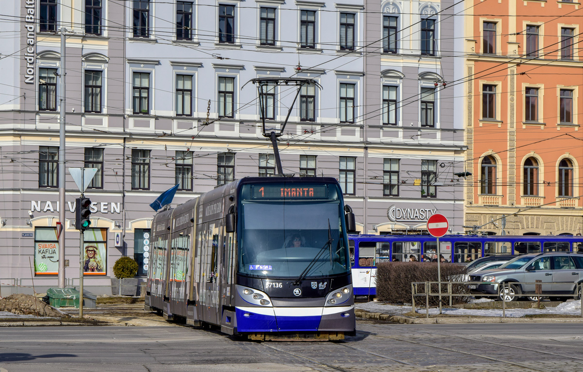 Рига, Škoda 15T ForCity Alfa Riga № 57136