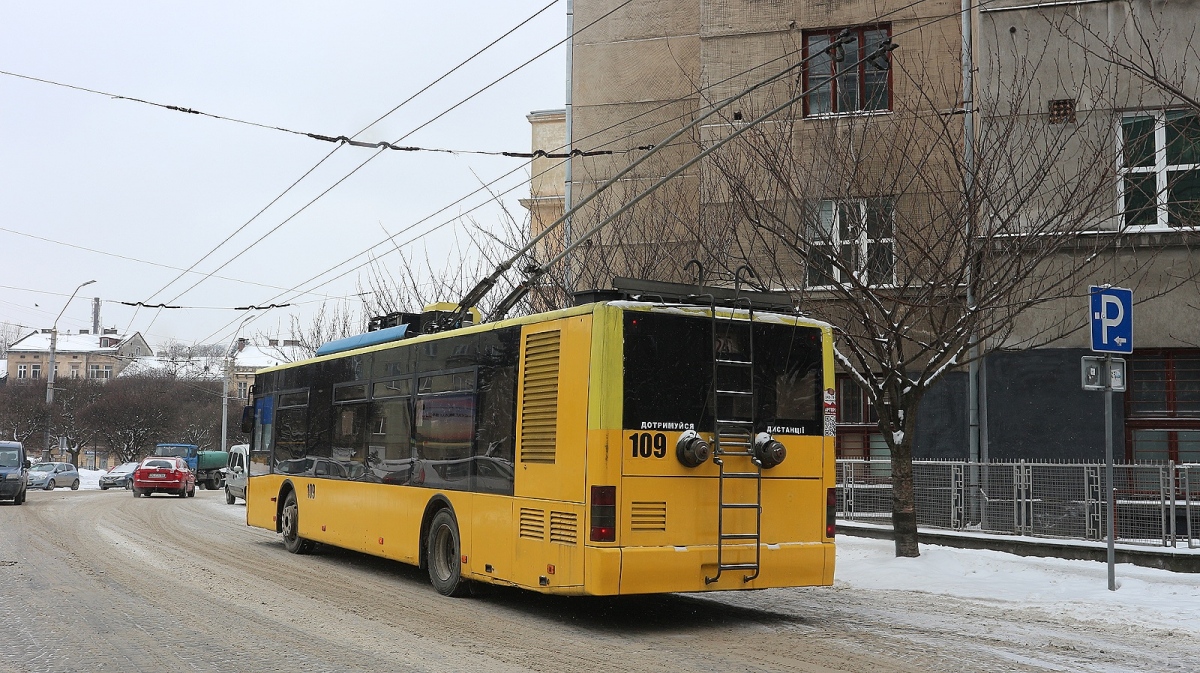 Львов, ЛАЗ E183D1 № 109