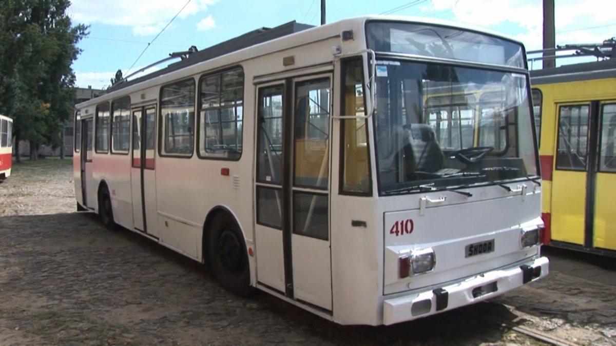 Киев, Škoda 14Tr17/6M № 410