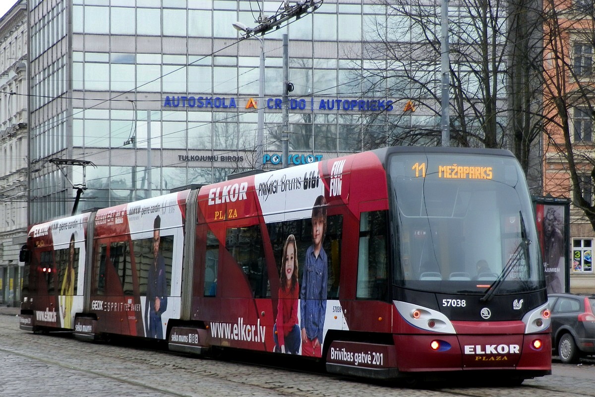 რიგა, Škoda 15T ForCity Alfa Riga № 57038