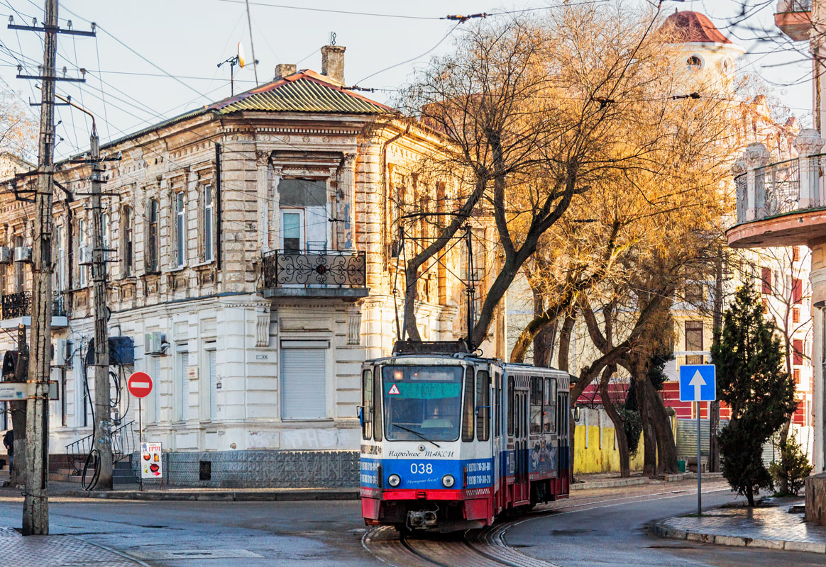 Евпатория, Tatra KT4SU № 038